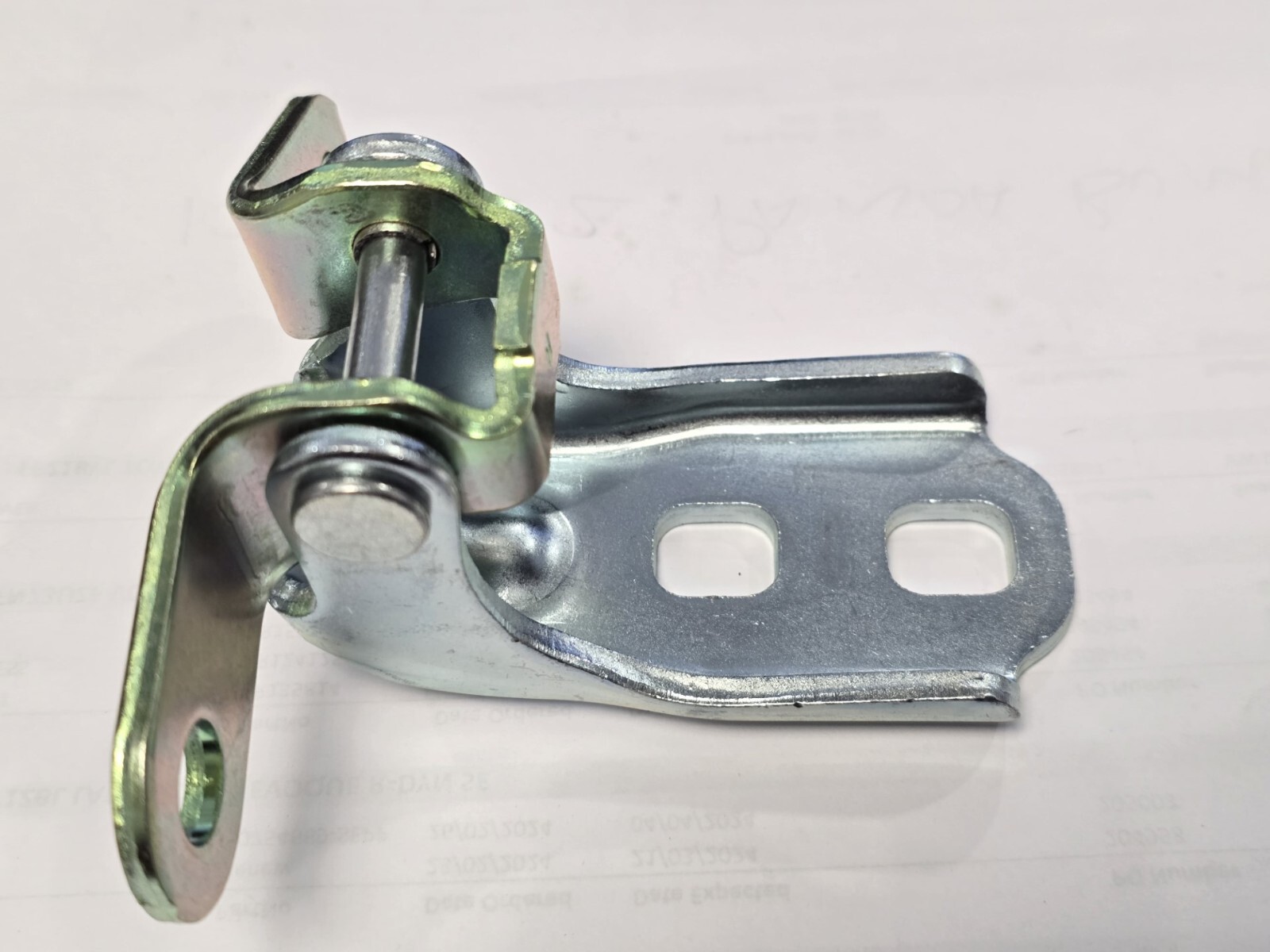 VAUXHALL MOKKA DOOR HINGE UPPER FRONT RIGHT 13577115 GENUINE NEW eBay