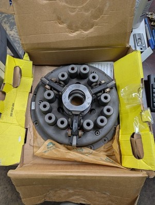   NEW LUK 125004550 TRACTOR CLUTCH PRESSURE PLATE 12 SPRINGS 3 LEVERS EAC