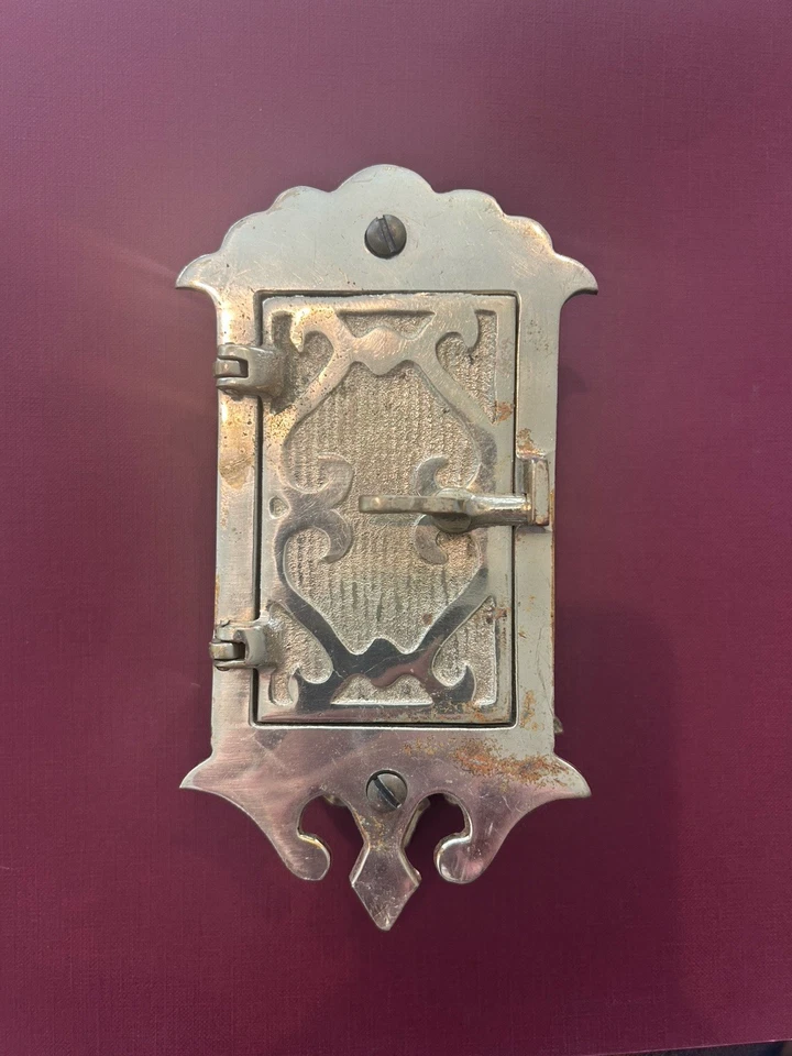Antique Brass Art Deco Speak Easy Peep Hole Door Knocker  - Image 2 of 4