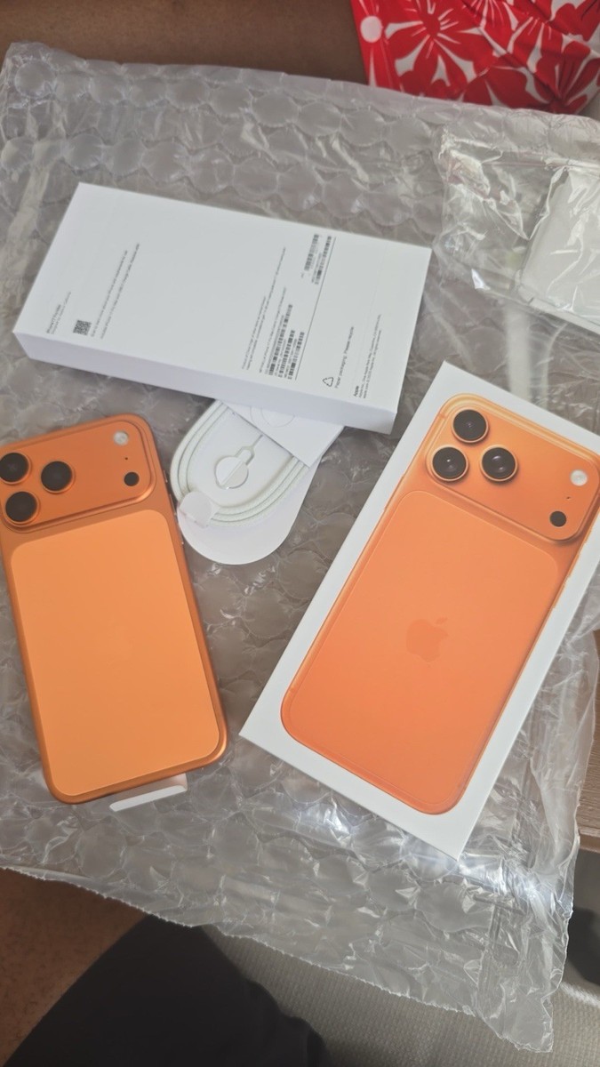 Apple iPhone 17 Pro Max - 256 GB - Cosmic Orange (Unlocked) for