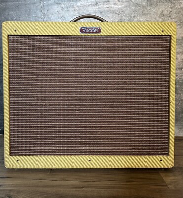 Fender Blues DeVille 212 2-Channel 60-Watt 2x12'' Guitar Combo 1993-1996