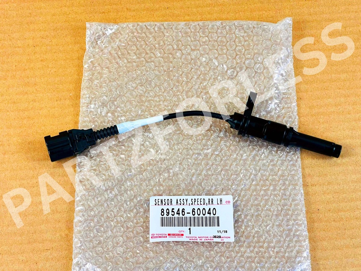 89546-60040 TOYOTA GENUINE Land Cruiser SENSOR, SPEED, REAR