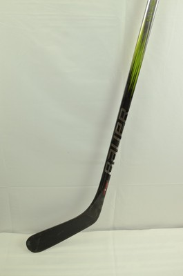 Bauer Vapor Hyperlite 2 Grip Hockey Stick Intermediate Left  