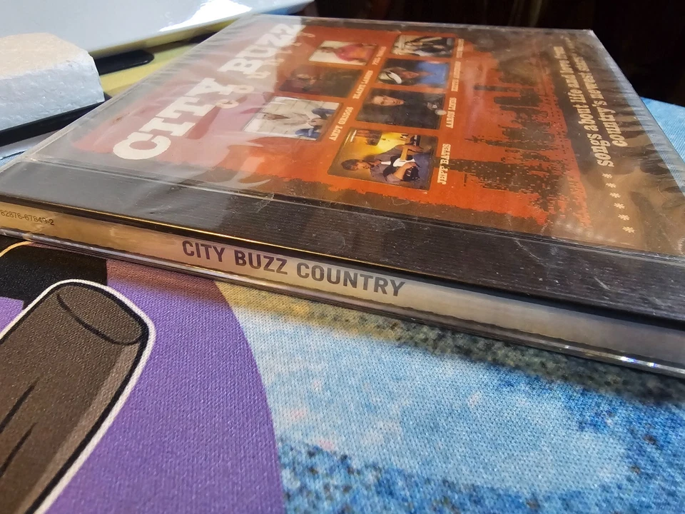 City Buzz Country Circuit City Exclusive by Various Artists (CD, 2005) NEW Foto 3 de 3