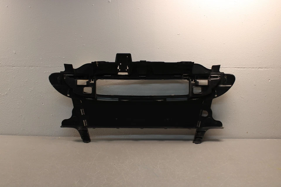 2008 2012 SMART FORTWO FRONT BUMPER CENTER GRILLE PANEL COVER OEM Foto 4 de 4