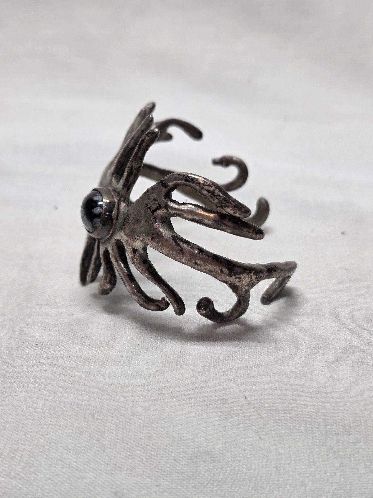 Solid Silver Abstract Metal Cuff Bracelet with Mo… - image 2