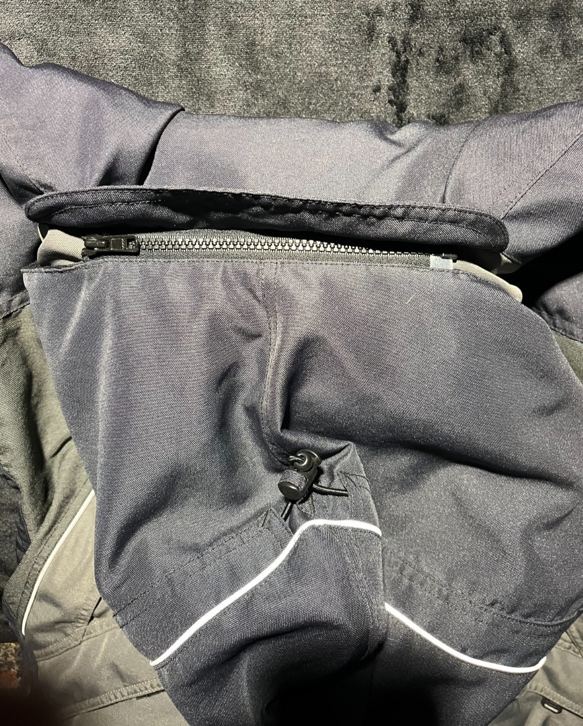 Cabela's Heavy Winter Jacket - Medium / Regular M… - image 5