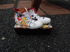 Converse Looney Tunes Chuck Taylor All Star H...