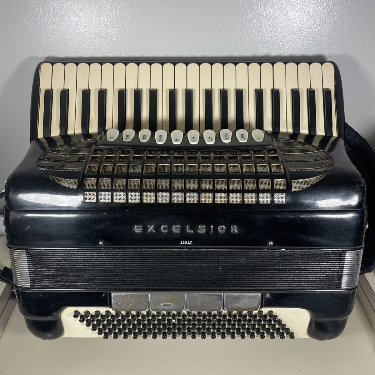 Excelsior Accordions 120 Bass Keys for sale | eBay