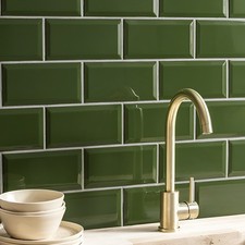 Green Metro Wall Tiles 200x100mm Bevelled Gloss Ceramic Kitchen Bathroom 50 Pack