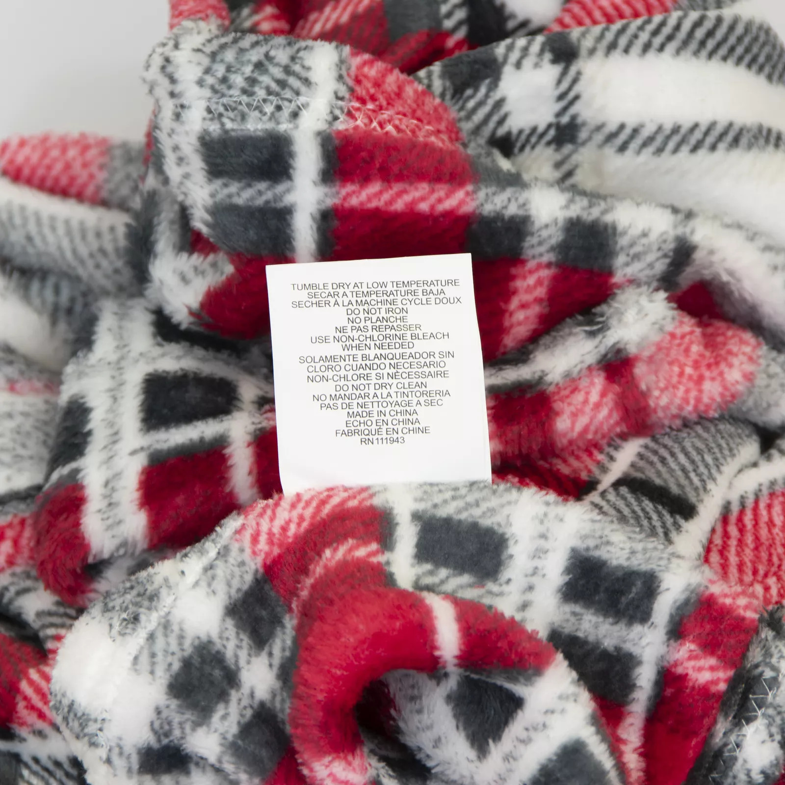 FLASH SALE Ludlow 2pc Velvet Throw Blanket Set in Red & White Plaid, 50 x 60 in