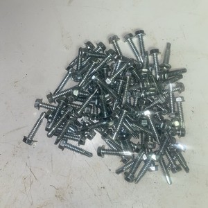 1 Inch Long Self Tapping Screen for Metal Approximately 100 Pieces