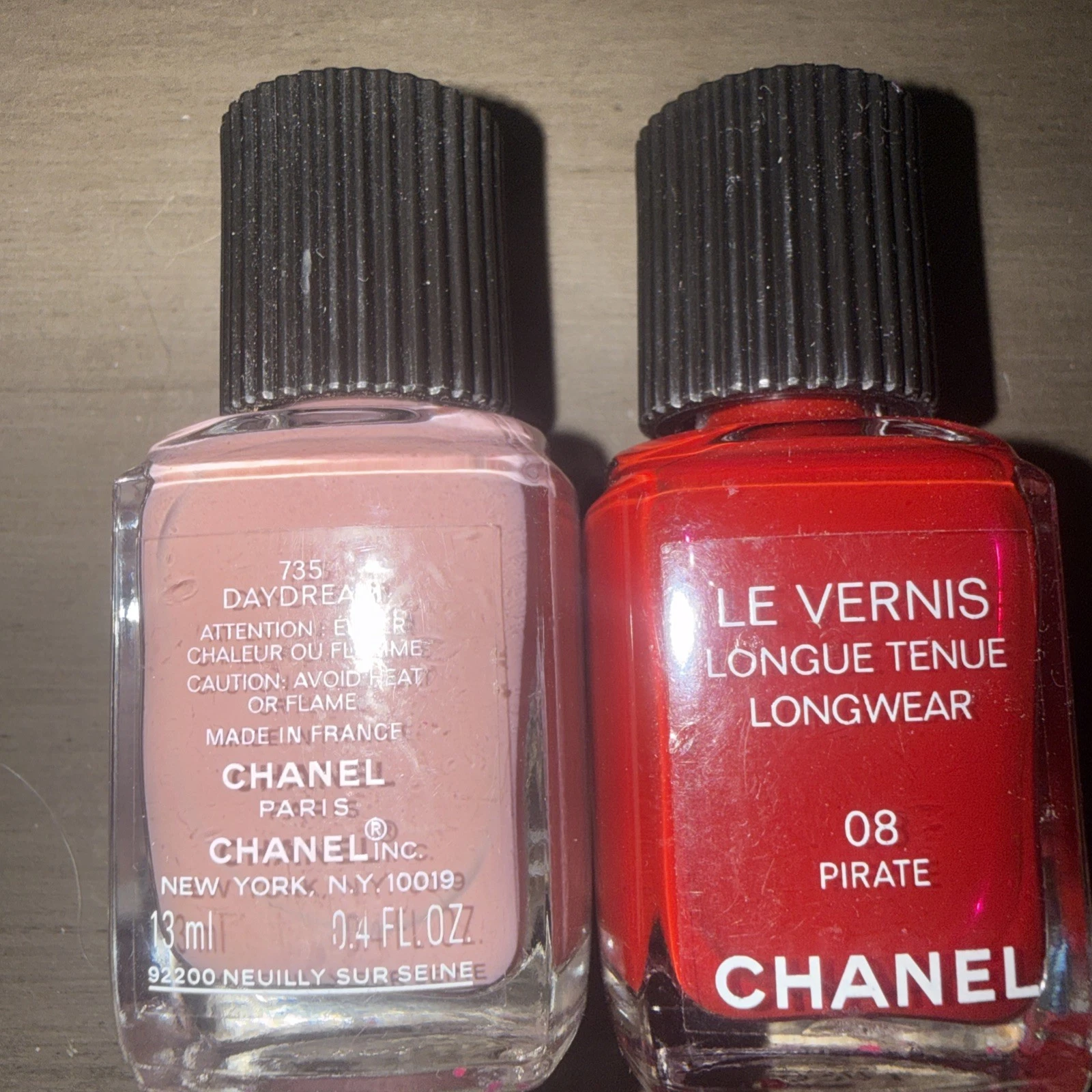Chanel Le Vernis Longwear Nail Colour in shade 08 Pirate/735 DayDream