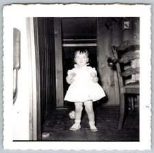 Vtg B&W Snapshot Jeannette Toddler Girl White Dress Beginning To Walk March 1956