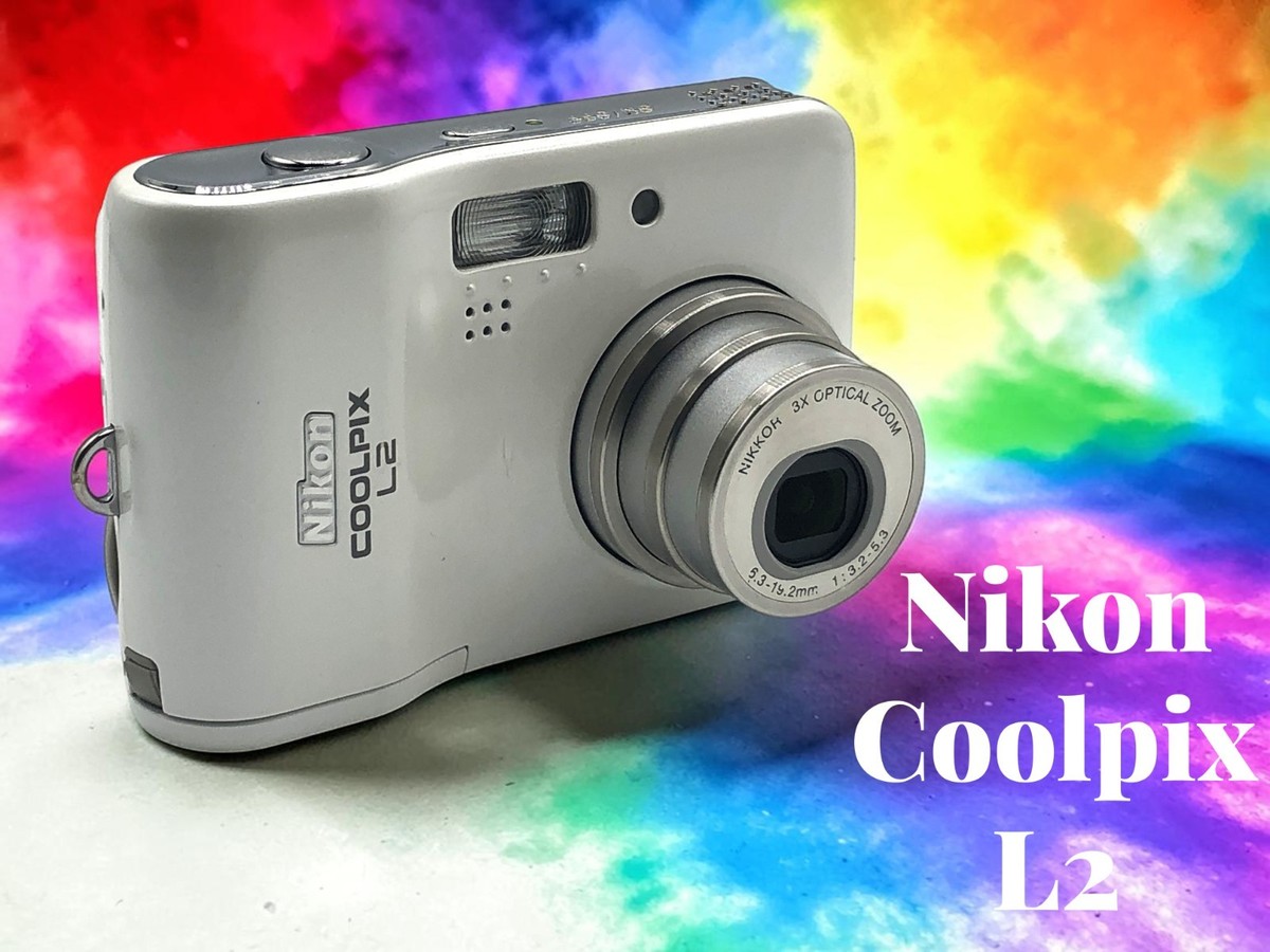 【美品】【付属品充実】Nikon COOLPIX L2 ニコン デジタルカメラ Nikon Coolpix L2 6.0MP WH Compact Digital Camera Cute Retro CCD