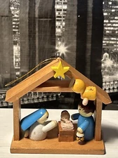 Vtg Dakin Nativity Ornament Wood 1986 Wooden Manger Scene Jesus Mary Joseph