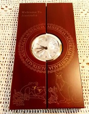 orologio da tavolo in legno vintage  Australia Vintage 