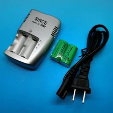 2 PCS CR123A 17335 1000mAh 3.0V Lithium Rechargeable Battery + 1 PC Charger