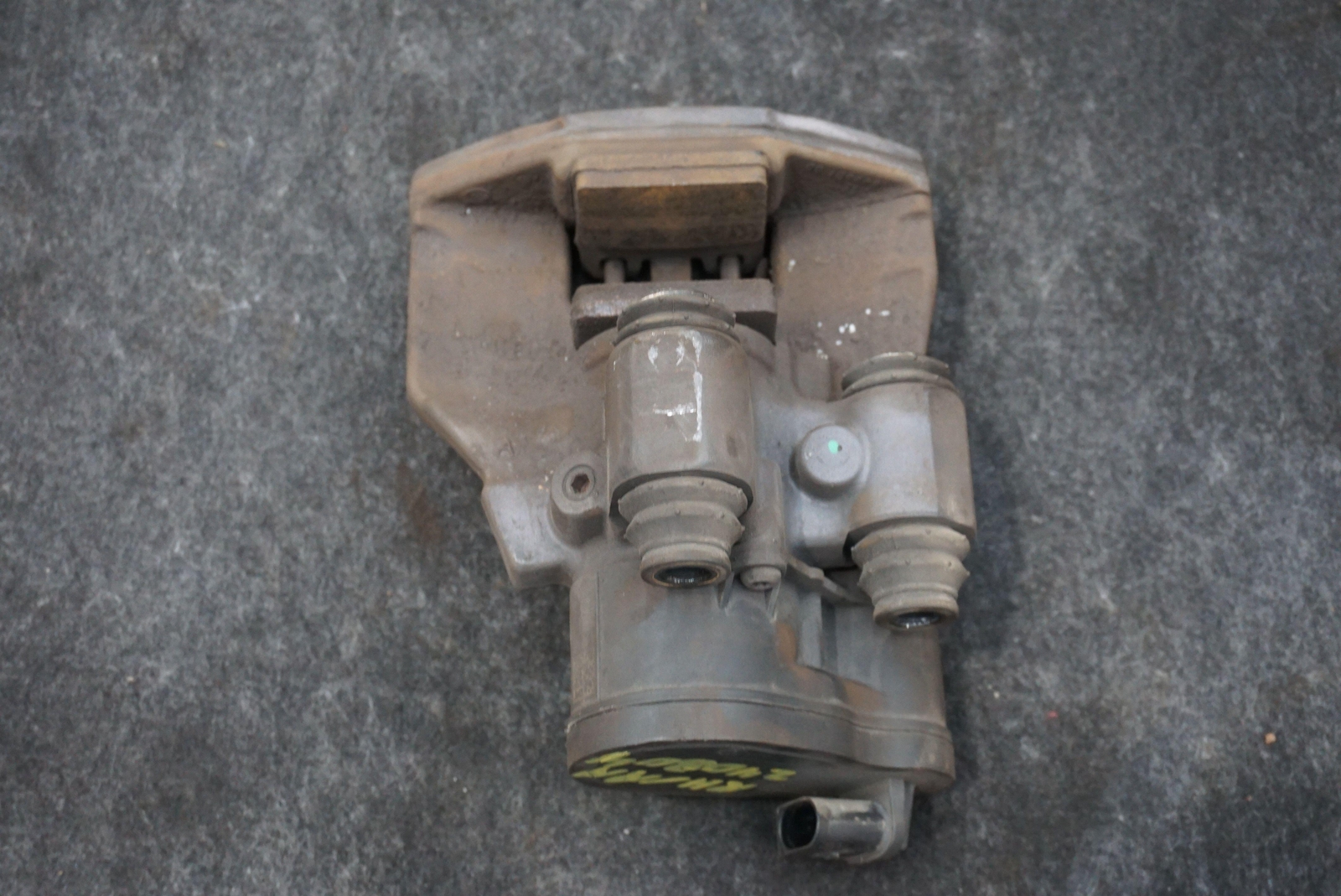 Rear Right Parking Brake Caliper OEM 670102058 Maserati Ghibli M157 2017-23