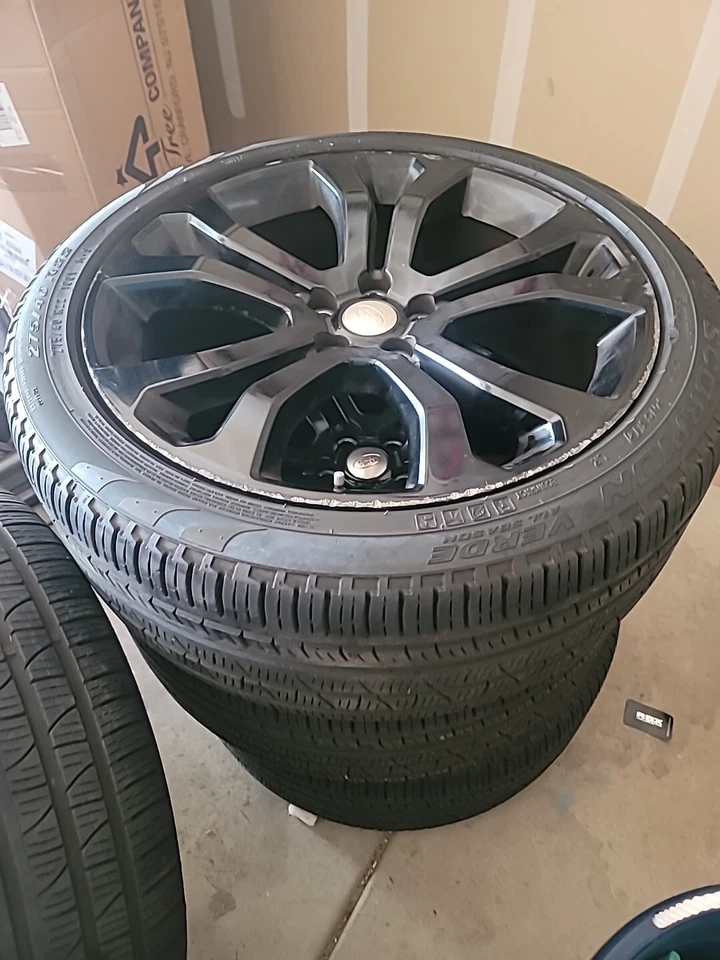 Rueda de radios 22 Range Rover L405 OEM HSE Autobiography Supercharge Sport negra Foto 2 de 4