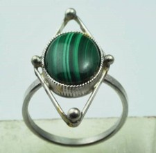 Special Silver ring set with Malachite - sterling