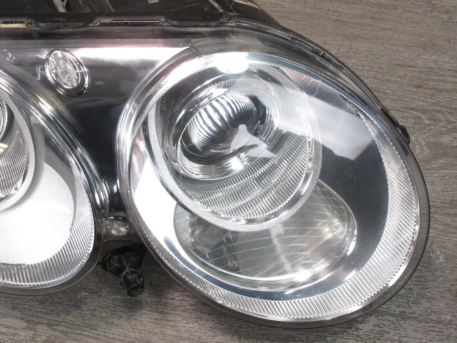 03-09 BENTLEY CONTINENTAL GTC GT FLYING SPUR FRONT RIGHT XENON HEADLIGHT LAMP