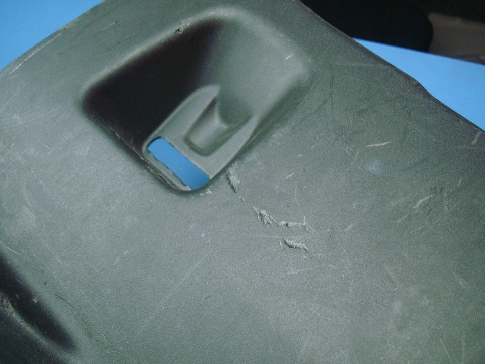 2013-2016 CHEVROLET MALIBU REAR TRUNK REAR BODY TRIM PANEL OEM 23145751 Foto 4 de 4