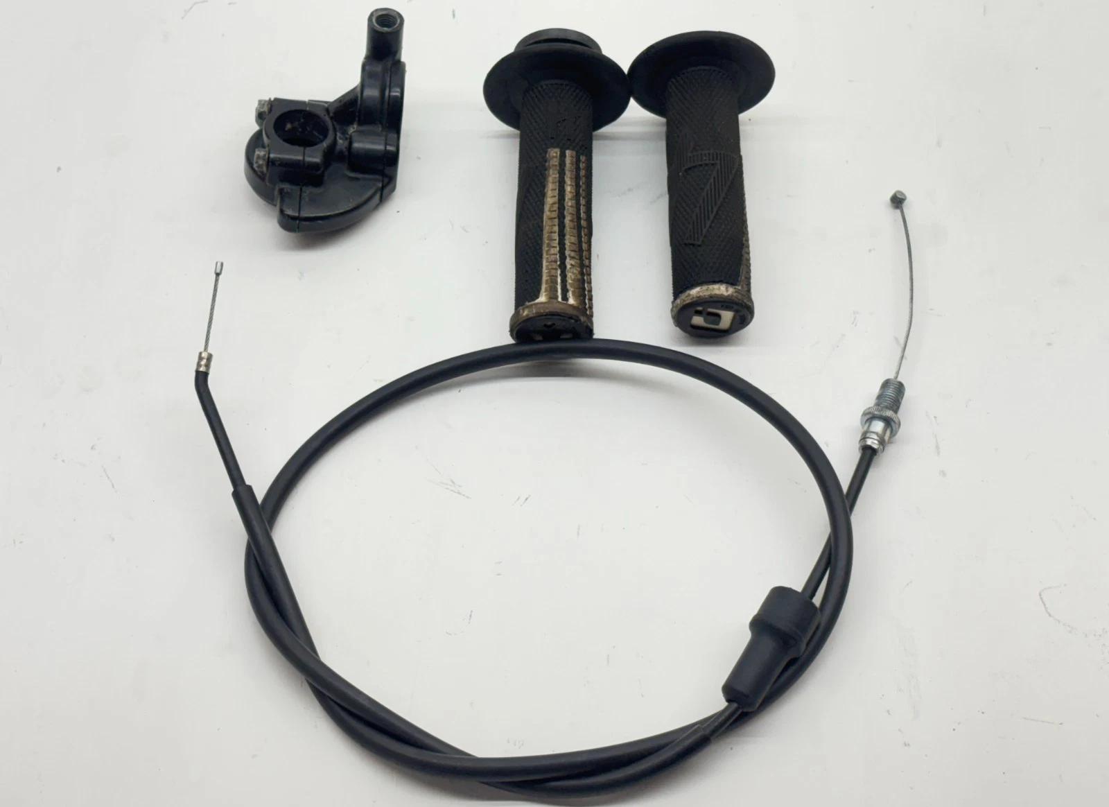 1999 Honda CR250R Throttle Grips Cable Housing Handlebar Tube Set Dirt Bike