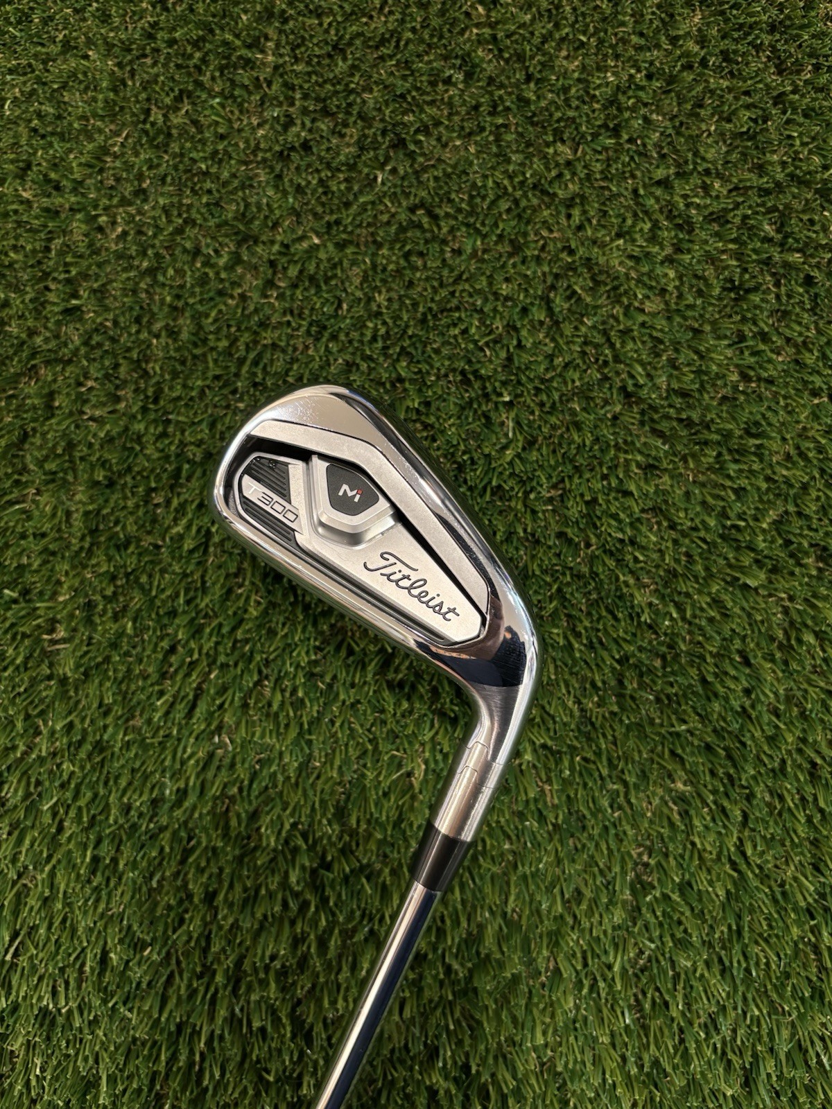 Titleist T300 2021 Single 7 Iron DEMO AMT Red S300 Stiff Flex Steel Right Handed