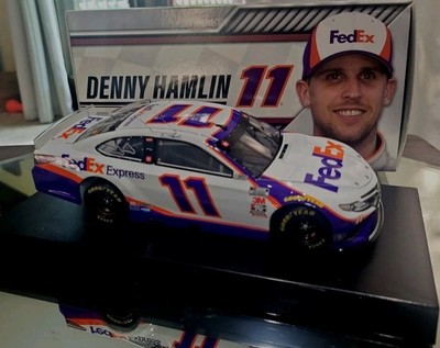 2020 Denny Hamlin #11 FedEx Express 1/24