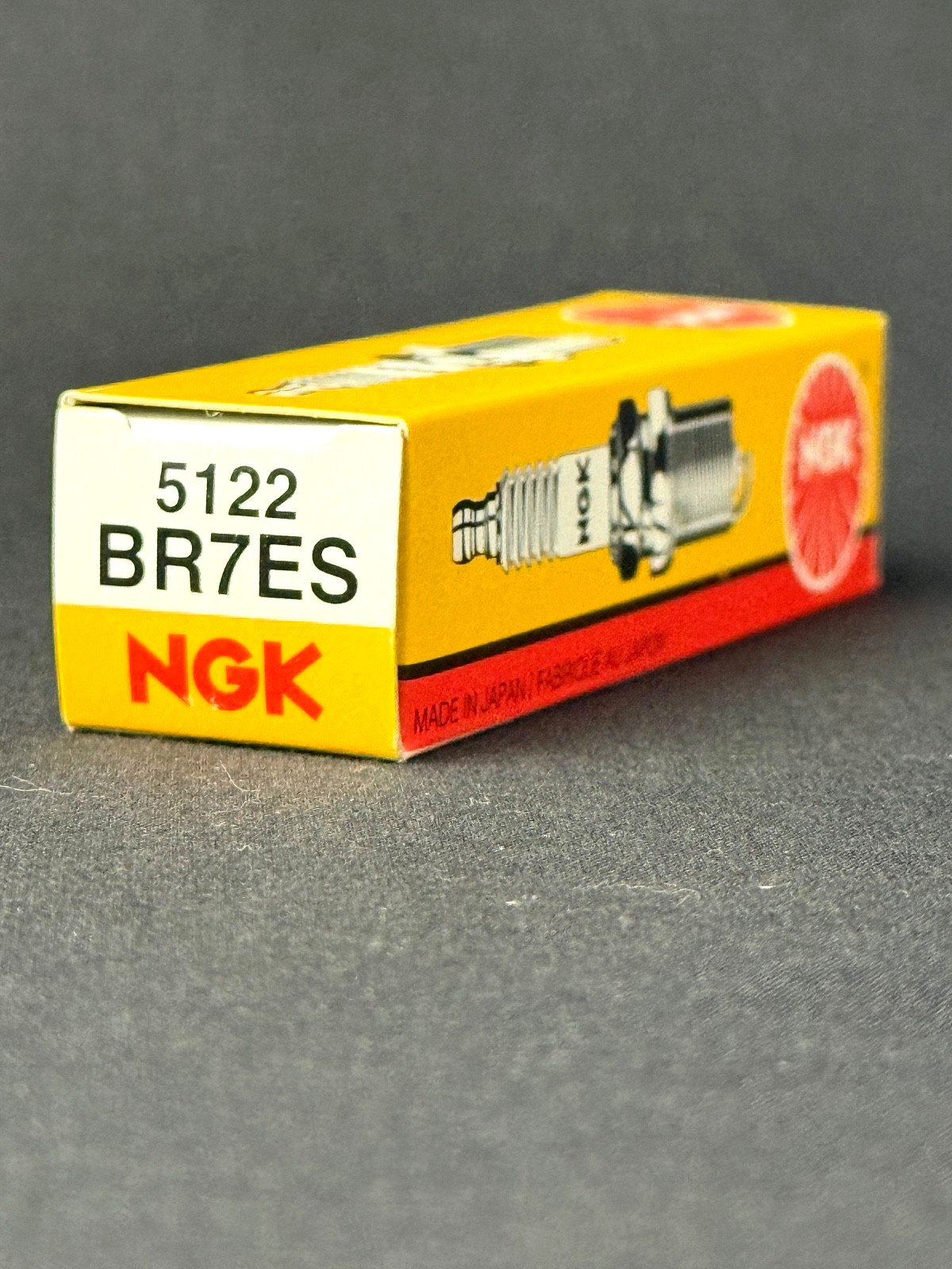 NGK Standard Series Spark Plugs BR7ES 5122
