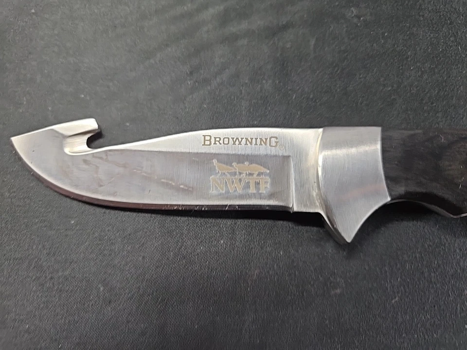 Juego de cuchillos dobles Browning National Wild Turkey Federation con funda en caja Foto 4 de 4