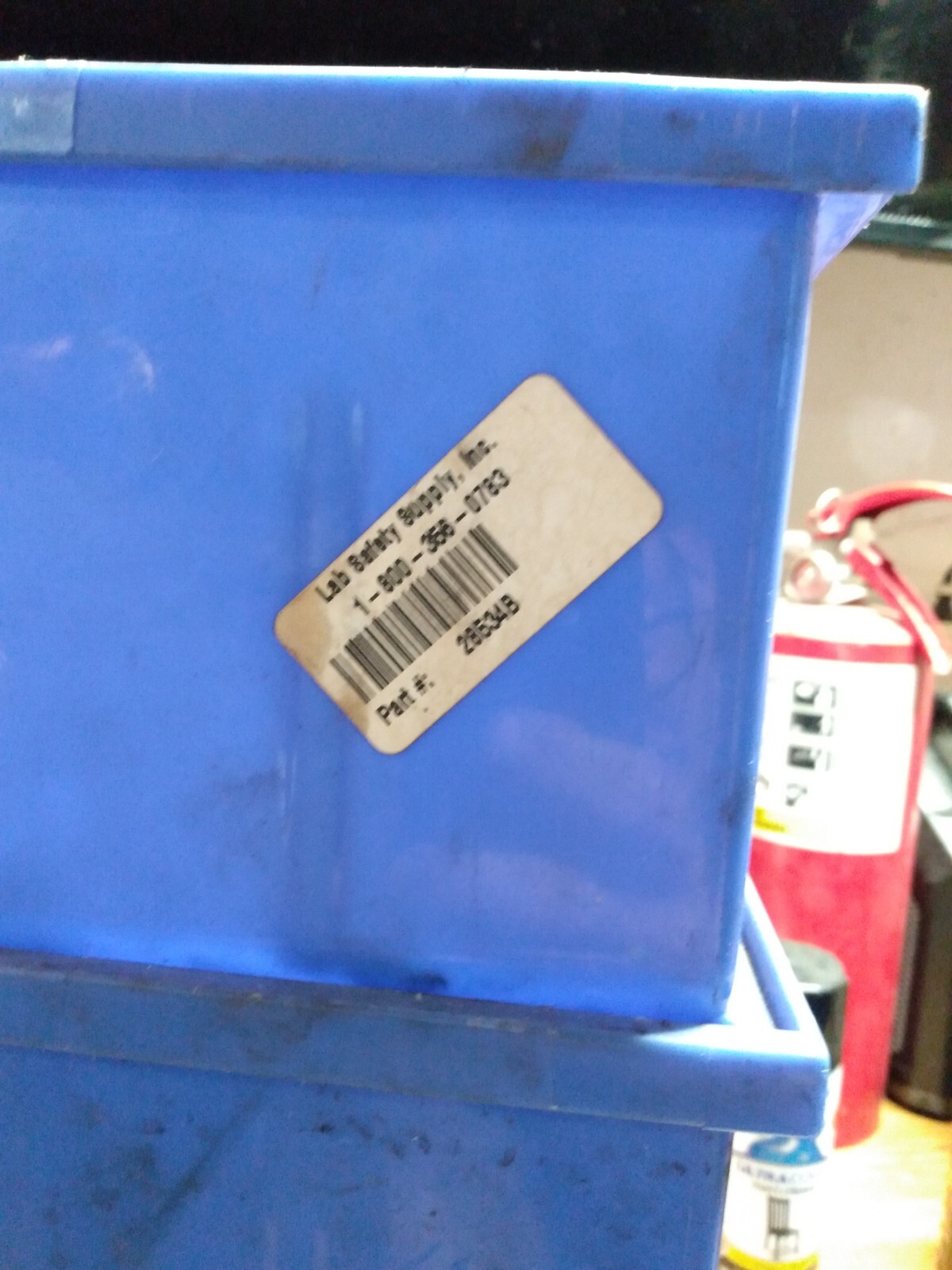 AkroBins, 8 piece lot 51/2 x107/8 x5 by AkroMils (7), Uline S12415