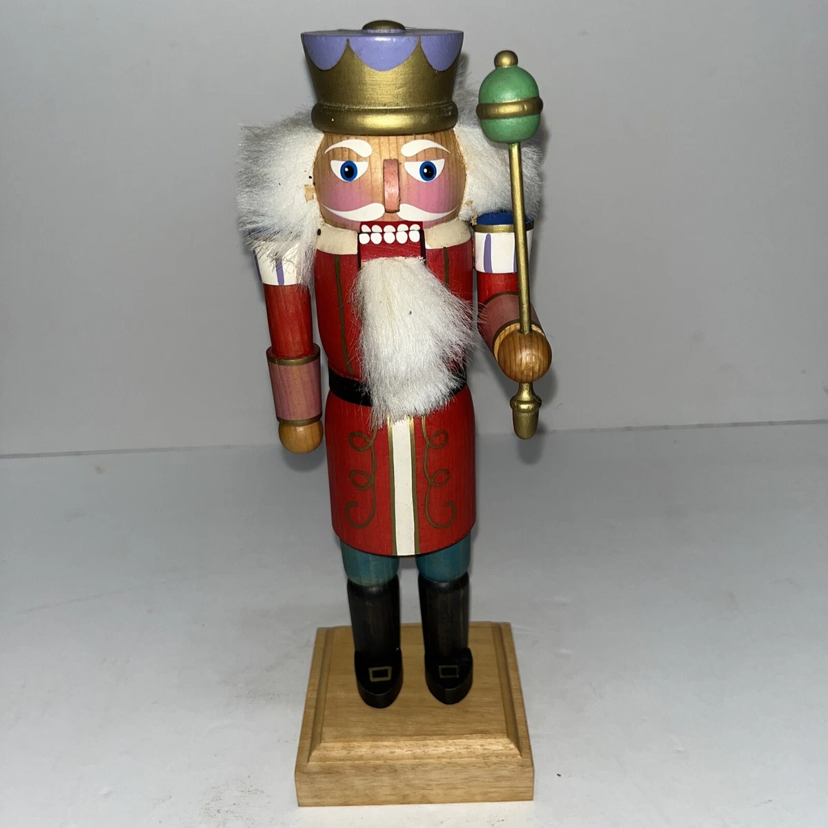 Original Vintage Midwest KING Nutcracker 10 1 2 tall with box damaged