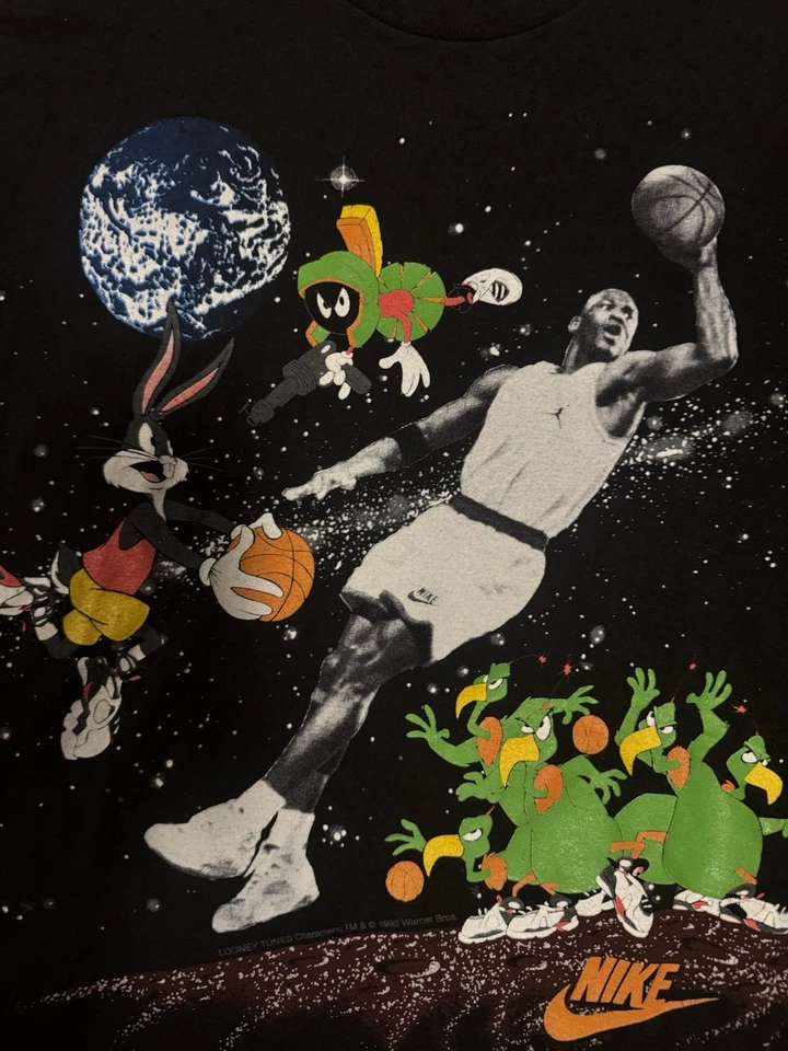 Vintage 90s Nike x Space Jam Michael Jordan Shirt - Looney Tunes - Men’s XL - Image 4 of 4