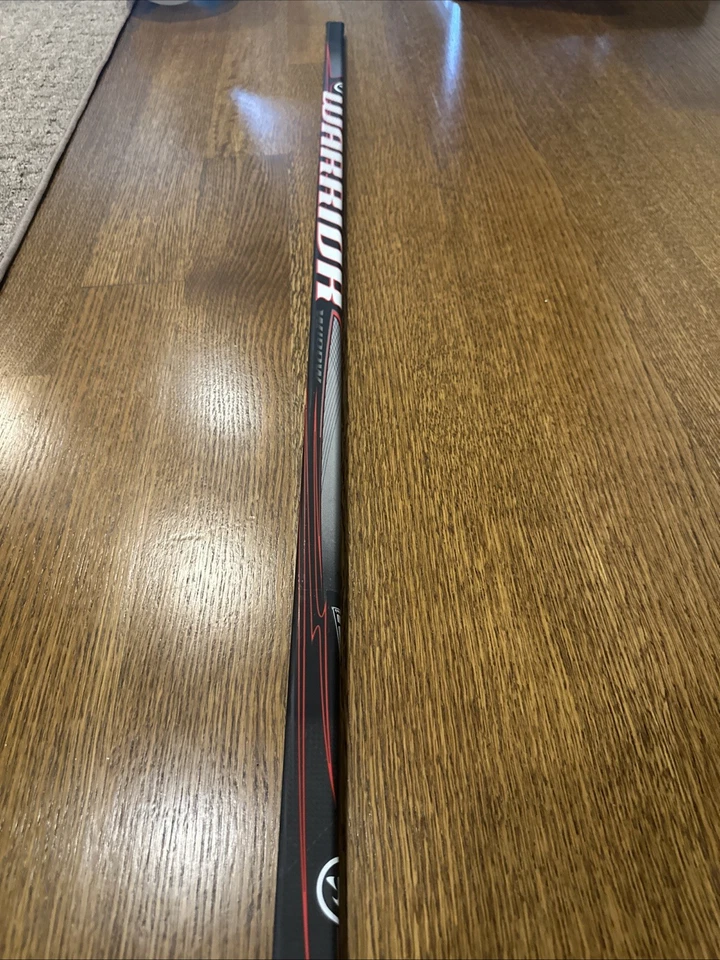 Zdeno Chara Boston Bruins Signed Autographed Warrior Hockey Stick - Image 2 of 4