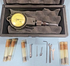 Sunnen GR-3000 small hole bore gage with 3 probes in case