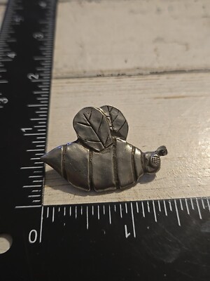 Pewter BUMBLEBEE PIN Signed BARKER 1996 Made in USA Bee P4