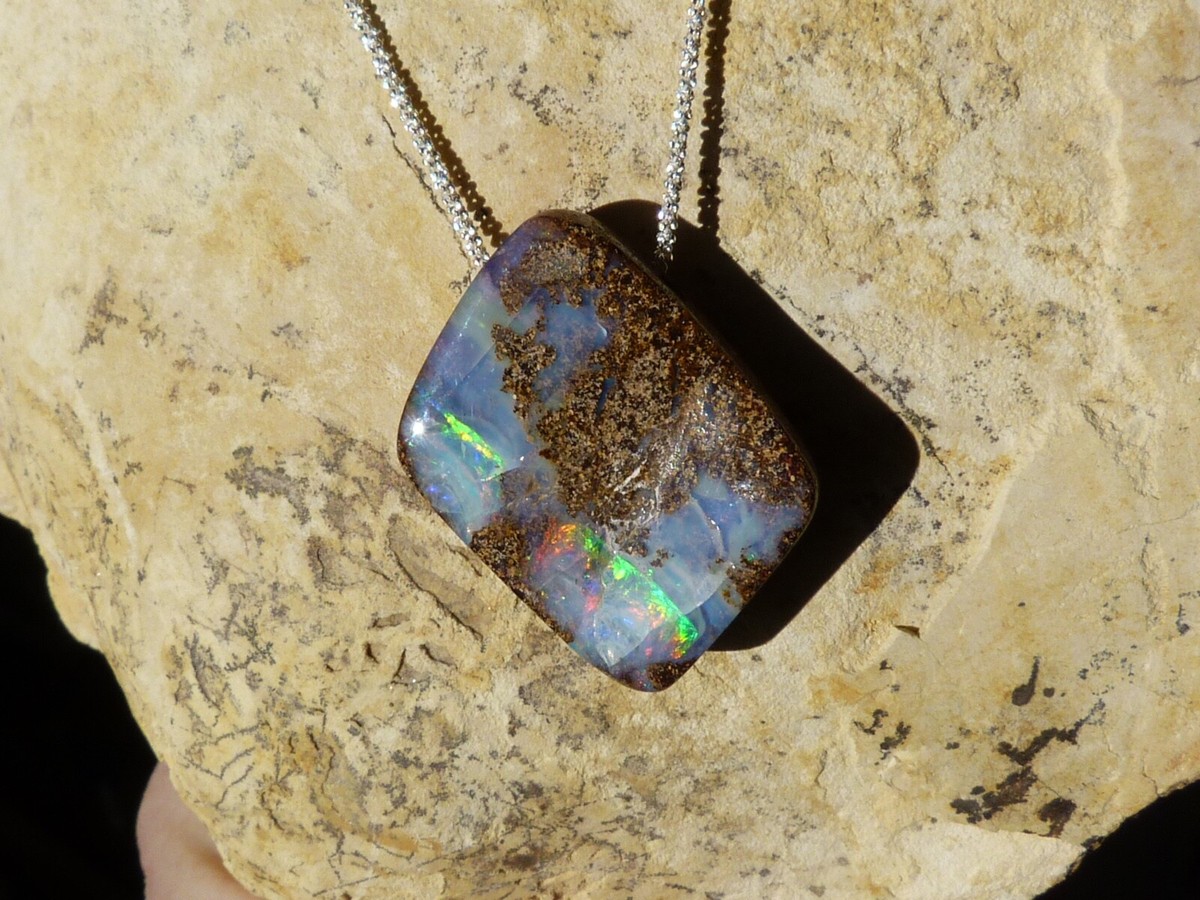 Collier Ras Du Cou En Argent 925 Avec Une Grande Opale Boulder D'Australie - Neuf Avec étiquettes