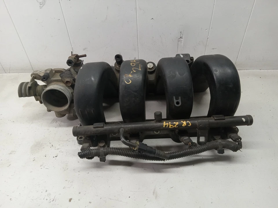 1996 - 2000 PLYMOUTH BREEZE INTAKE MANIFOLD THROTTLE BODY W/ FUEL INJECTOR OEM - Image 3 of 4