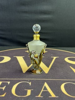 PWS2143 Vintage Frosted Glass Tulip Perfume Bottle Jewelled Diamante Damaged