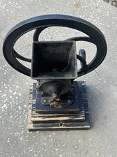 Antique American Stover No. 32 Cast Iron Grain, Corn & Coffee Burr Mill Grinder