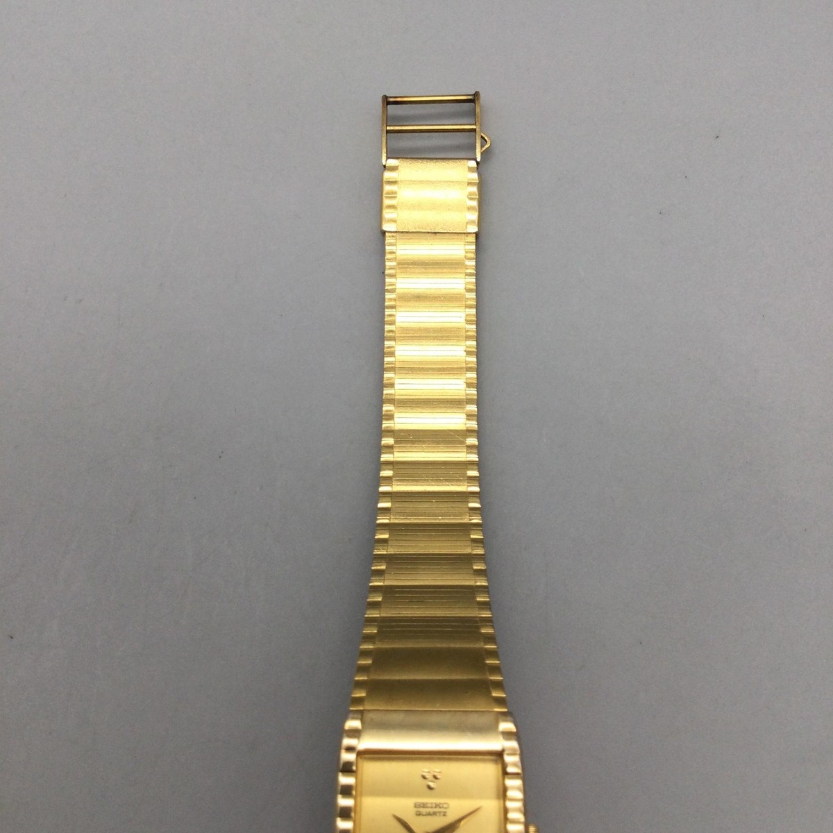 Vtg Seiko Womens Watch 17mm Rectangular Gold Tone 2C20-5170 New