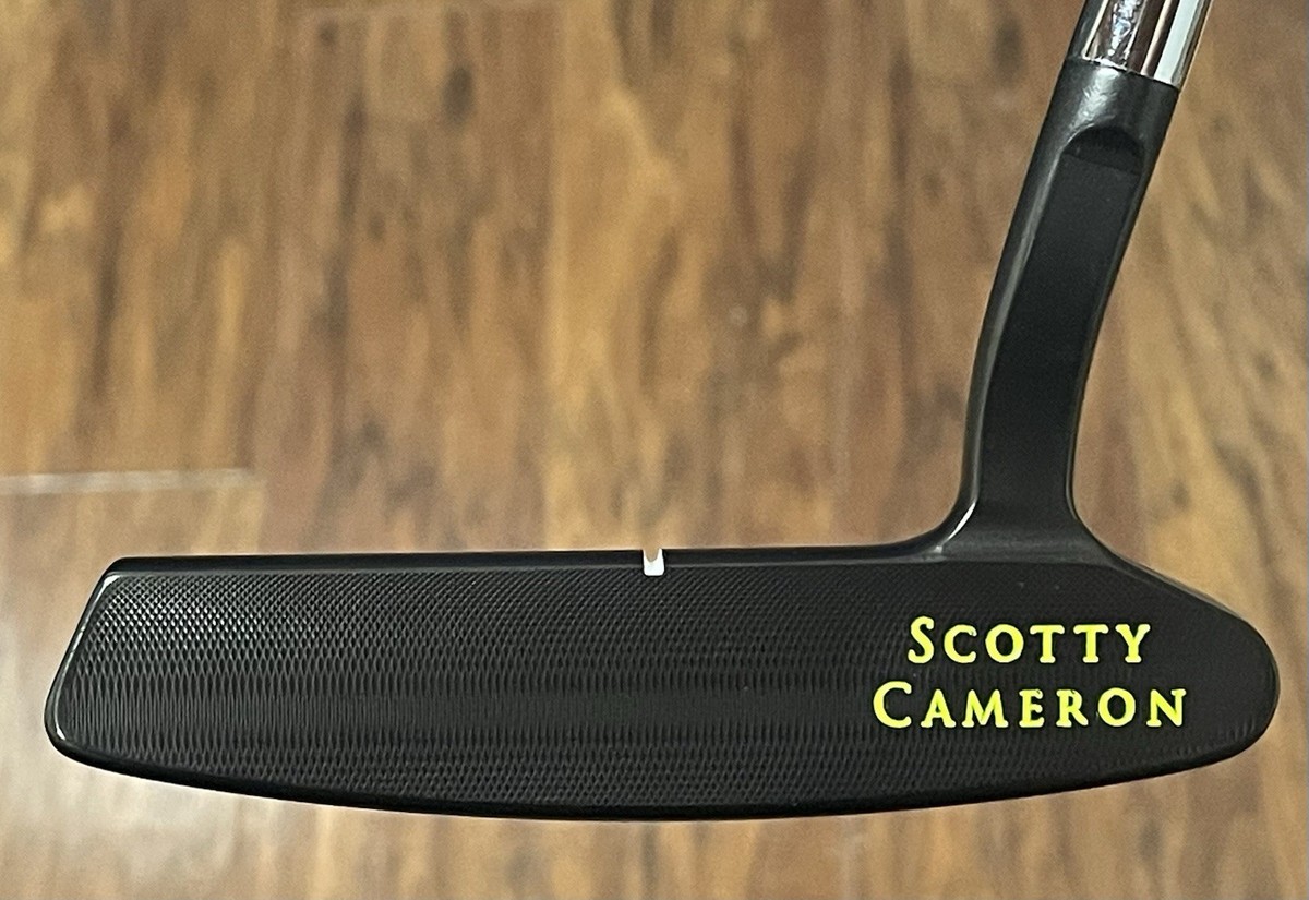 Scotty Cameron Classics Santa Fe Putter - MINT - Xtreme Dark