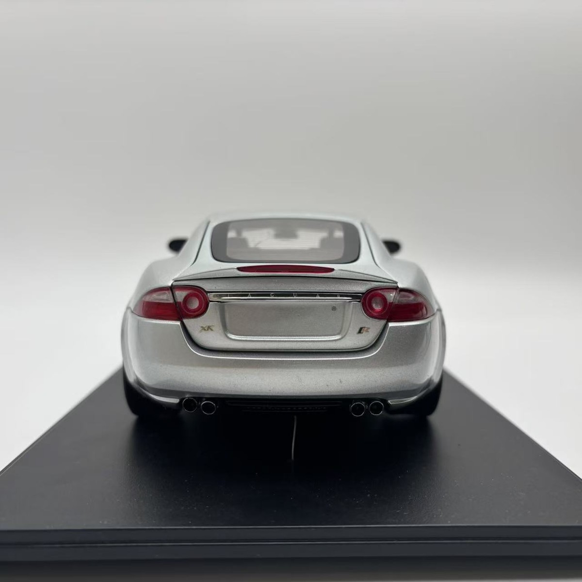 Autoart 1/18 Jaguar XKR Silver Alloy Openable Car Model Rare, $215.14
