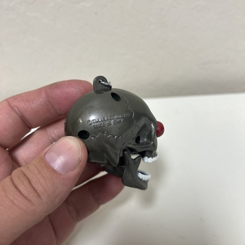 Takara Skull Keychain Collectible Popping Eyes Scary Halloween Monster 1999 - Picture 5 of 6