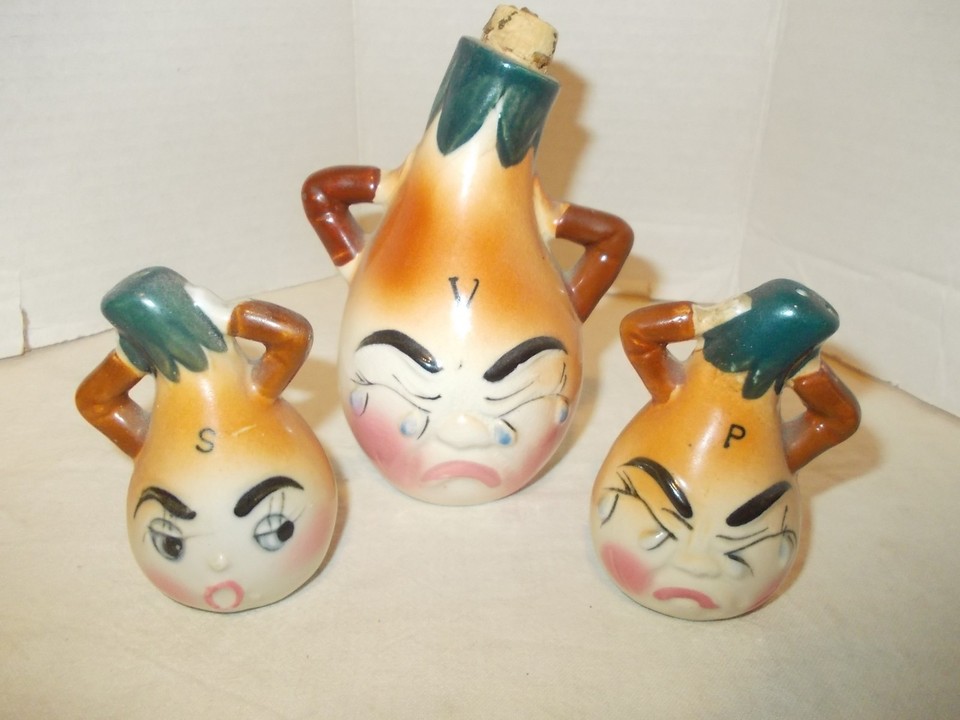 1950s Japanese anthropomorphic crying onion vinegar/salt & pepper set — a three-piece conversation-starter that is peak mid-century kitsch collectible.