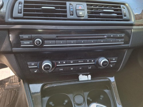 Used Left Tail Light Assembly fits: 2015 Bmw 535I quarter panel mounted Left Gra - Zdjęcie 9 z 24