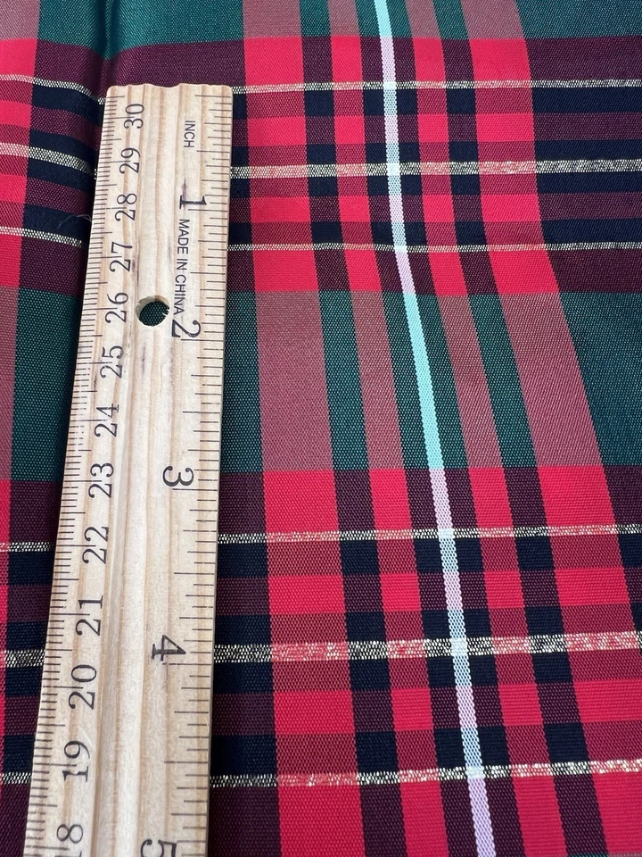 Christmas Tartan Red Polyester Taffeta Fabric 33"x 58" Wide Unbranded Scrap Cut - Image 2 of 4