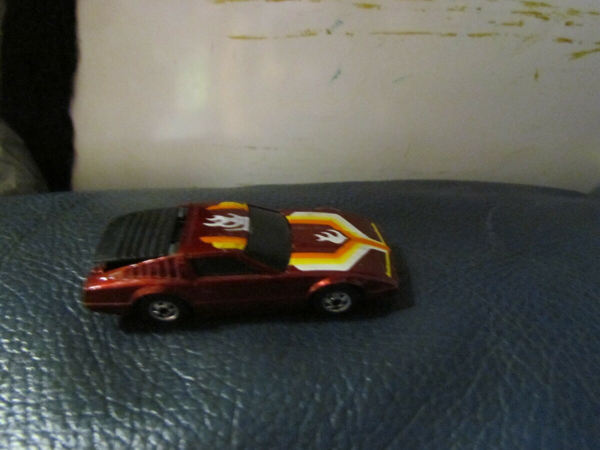 1983 Hot Wheels Crack ups Speed Crusher Smash Crash Car